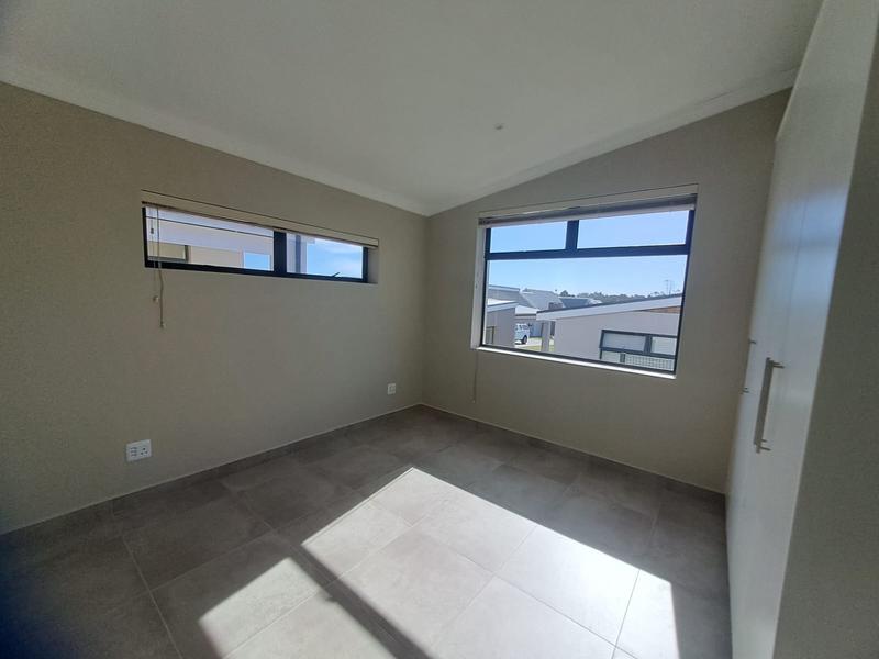 To Let 2 Bedroom Property for Rent in Kraaibosch Park Western Cape